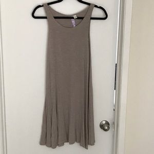 FINAL SALE Francesca's Taupe Dress *cute back*